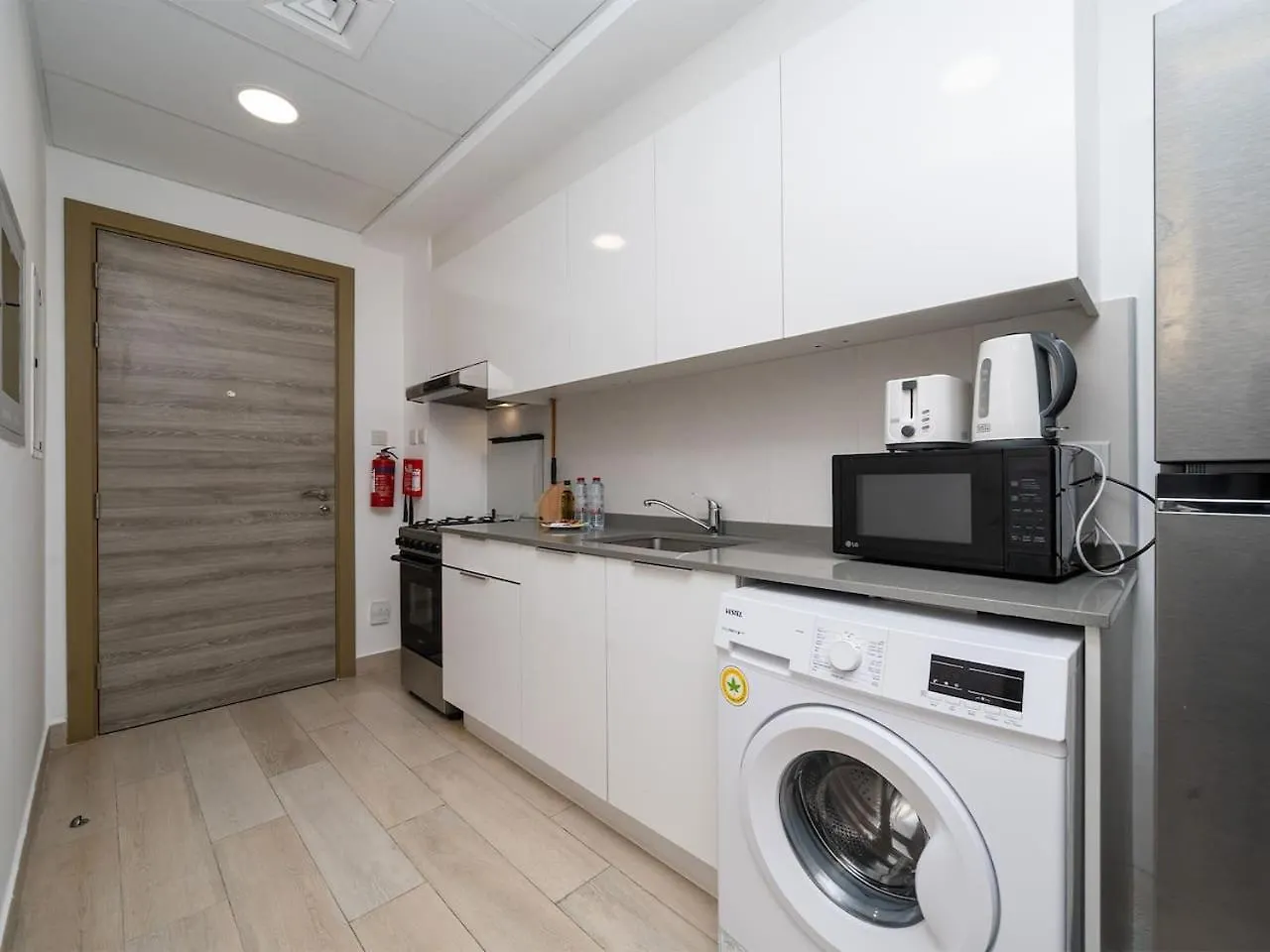 Brand New Bloom Studio With Marina Skyline Dubai Apartment
